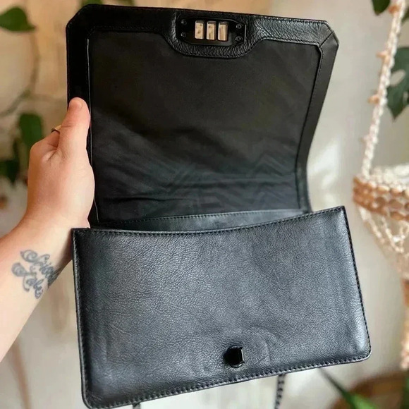 Rebecca Minkoff Black Quilted Leather Crossbody Bag - 9x7 Chain Strap - Picture 9 of 13